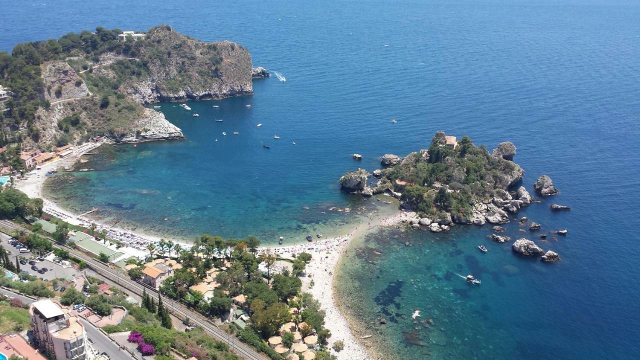Casa Capri Leilighet Giardini Naxos Eksteriør bilde